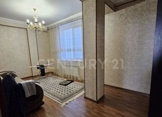 Продаю 3-комнатную квартиру, 88 м2, Махачкала, улица Аскерханова, 9В