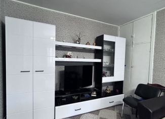 Продам двухкомнатную квартиру, 46.3 м2, Лобня, улица Строителей, 5