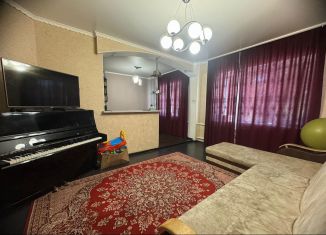 Продам 2-ком. квартиру, 52.5 м2, село Майма, улица Берёзовая Роща, 9к1