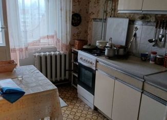 Продам двухкомнатную квартиру, 52.7 м2, Псковская область, Западная улица, 13