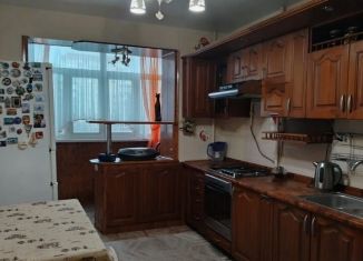 Продажа 3-ком. квартиры, 80 м2, Ставрополь, улица Пирогова, 22/1