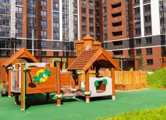 3-комнатная квартира на продажу, 86.6 м2, Екатеринбург, улица 8 Марта, 204Д, ЖК Ботаника Лайф