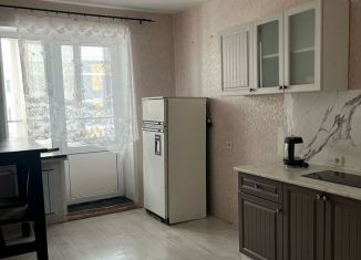 Сдам в аренду однокомнатную квартиру, 37 м2, Ревда, Солнечный переулок, 2