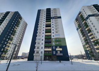 Продаю 1-ком. квартиру, 35.3 м2, Тюмень, улица Героев Космоса, 11