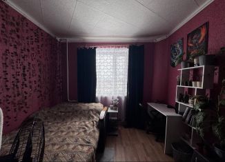 Продам 3-комнатную квартиру, 72 м2, Валуйки, улица Соколова, 96