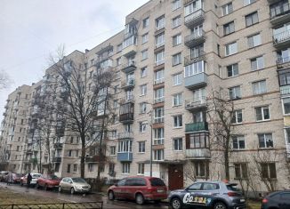 Аренда 2-комнатной квартиры, 46.7 м2, Санкт-Петербург, Авангардная улица, 13, муниципальный округ Урицк