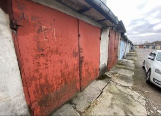 Продаю гараж, 30 м2, Калининградская область, улица Подполковника Емельянова, 279Б