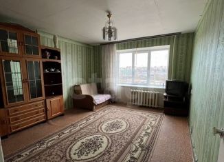 Продается 1-ком. квартира, 36.9 м2, Малоярославец, улица Радищева, 18/2