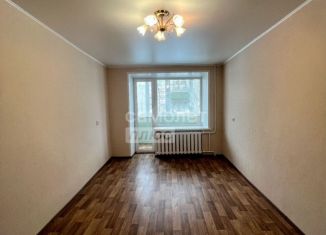 Продам 1-ком. квартиру, 28 м2, село Серафимовский, Советская площадь, 5