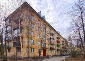 Продаю комнату, 55.9 м2, Санкт-Петербург, Среднеохтинский проспект, 1к2