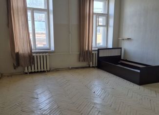 Продаю комнату, 27 м2, Санкт-Петербург, улица Маяковского, 22-24