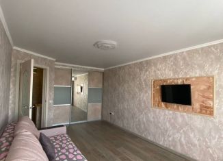 Сдается 1-ком. квартира, 33 м2, Саратов, Советская улица, 64/70