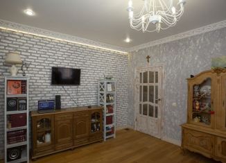 Продажа 3-ком. квартиры, 67 м2, Керчь, улица Кирова, 51
