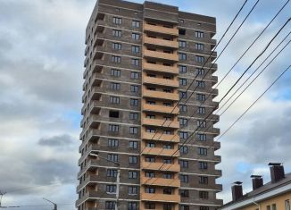 Продаю 2-ком. квартиру, 64.4 м2, Калуга, улица Болдина, 12