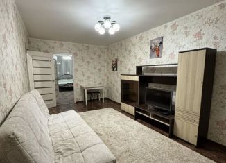 Сдаю в аренду 2-ком. квартиру, 44 м2, Оренбургская область, Волгоградская улица, 20