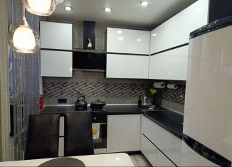 Продажа 4-комнатной квартиры, 41.1 м2, Кимры, проезд Гагарина, 2