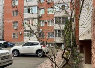 Сдача в аренду однокомнатной квартиры, 38 м2, Краснодар, микрорайон Завод Радиоизмерительных Приборов, улица имени Сергея Есенина, 108/5