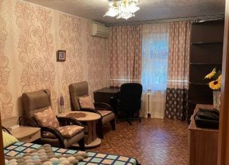 Продаю 4-комнатную квартиру, 100 м2, Сочи, улица Ульянова, 80, микрорайон Черемушки