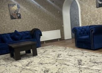 Сдается в аренду дом, 350 м2, Таганрог, улица Адмирала Крюйса, 30