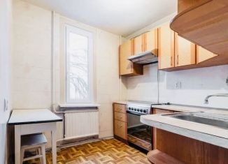 Продажа трехкомнатной квартиры, 42 м2, Санкт-Петербург, муниципальный округ Морские Ворота, Канонерский остров, 12