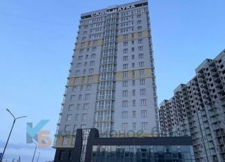 Продам двухкомнатную квартиру, 71.4 м2, Омск, проспект Королёва, 7