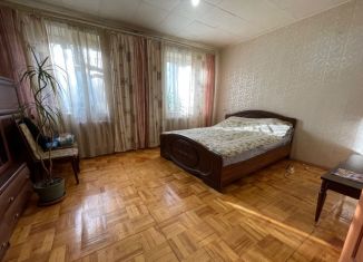 Продается 1-комнатная квартира, 42.3 м2, Уфа, улица Адмирала Макарова, 22/1, Орджоникидзевский район