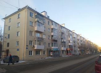 Продам 3-комнатную квартиру, 55.1 м2, Серов, улица Луначарского, 96