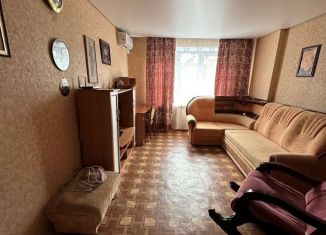 Сдача в аренду 2-комнатной квартиры, 56 м2, Челябинск, улица Молодогвардейцев, 64А