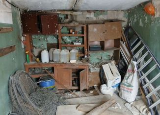 Продам гараж, 30 м2, Астрахань, улица Адмирала Нахимова, 233А