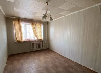 Продается 2-ком. квартира, 43.1 м2, Кыштым, улица Интернационала, 87
