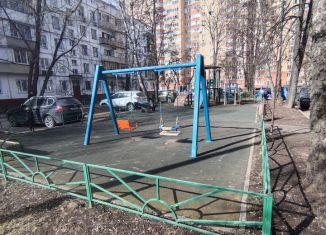 Продам трехкомнатную квартиру, 56 м2, Видное, проспект Ленинского Комсомола, 54