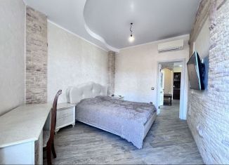 Сдается трехкомнатная квартира, 70 м2, Сочи, переулок Рахманинова, 39/9, микрорайон Новый Сочи