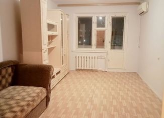 Продажа трехкомнатной квартиры, 70.5 м2, Калмыкия, улица Г.О. Рокчинского, 19