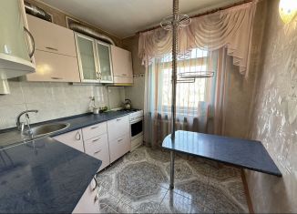 Продается трехкомнатная квартира, 57 м2, Краснодар, улица Курчатова, 2, улица Курчатова