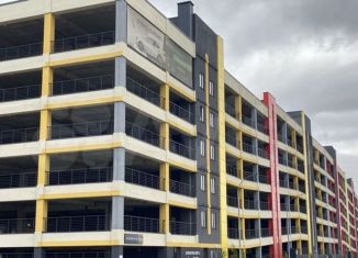 Сдается в аренду машиноместо, 13 м2, Крым, улица Крымской Весны, 16Ас1