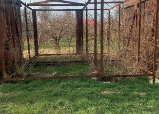 Продам гараж, 25 м2, поселок городского типа Азовское