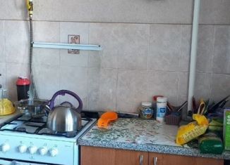 Сдаю 1-комнатную квартиру, 38 м2, Чебоксары, улица Чернышевского, 20