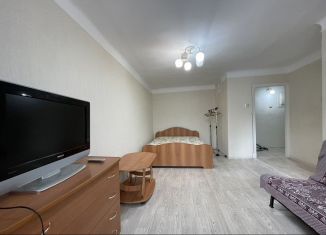 Однокомнатная квартира в аренду, 35 м2, Уфа, улица Блюхера, 23/1