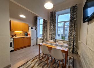 2-ком. квартира на продажу, 63.2 м2, Санкт-Петербург, Коломенская улица, 33/40, метро Достоевская