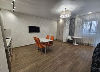 Продаю 1-комнатную квартиру, 44 м2, Казань, улица Оренбургский Тракт, 8Д