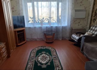 Продаю 2-комнатную квартиру, 50.3 м2, Пудож, улица Строителей