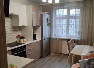 2-комнатная квартира на продажу, 50.3 м2, Первоуральск, улица Емлина, 23
