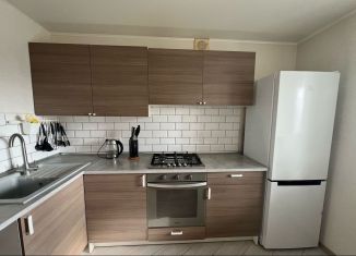 Продается многокомнатная квартира, 57.2 м2, Республика Башкортостан, улица Мингажева, 127/1