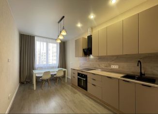 Продаю трехкомнатную квартиру, 75 м2, деревня Крёкшино, улица Медовая Долина, 3к2