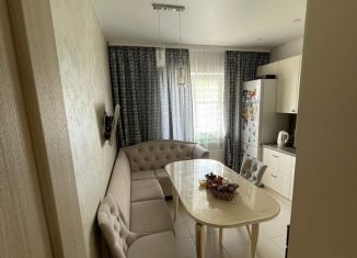 Продается 2-ком. квартира, 64.6 м2, Тюмень, улица Мебельщиков, 6, ЖК Приозёрье