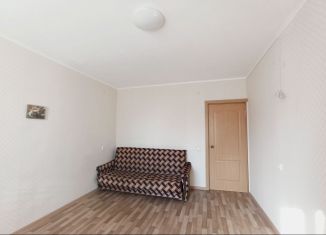 Сдаю в аренду 1-ком. квартиру, 35 м2, Саратов, улица Романтиков, 44