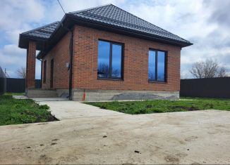 Продается дом, 98 м2, поселок Южный, Платановая улица, 80