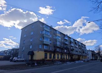 Продается 2-ком. квартира, 43 м2, Рошаль, улица Октябрьской Революции, 34