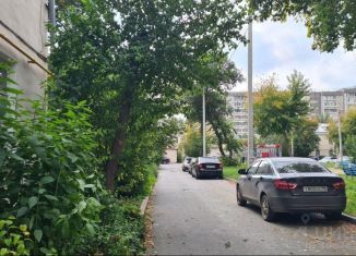 Продам двухкомнатную квартиру, 49.3 м2, Екатеринбург, Инженерная улица, 35, Чкаловский район