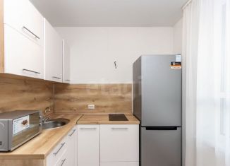Продам 1-ком. квартиру, 33.3 м2, Тюмень, улица Червишевский Тракт, 45к10, ЖК Апрель